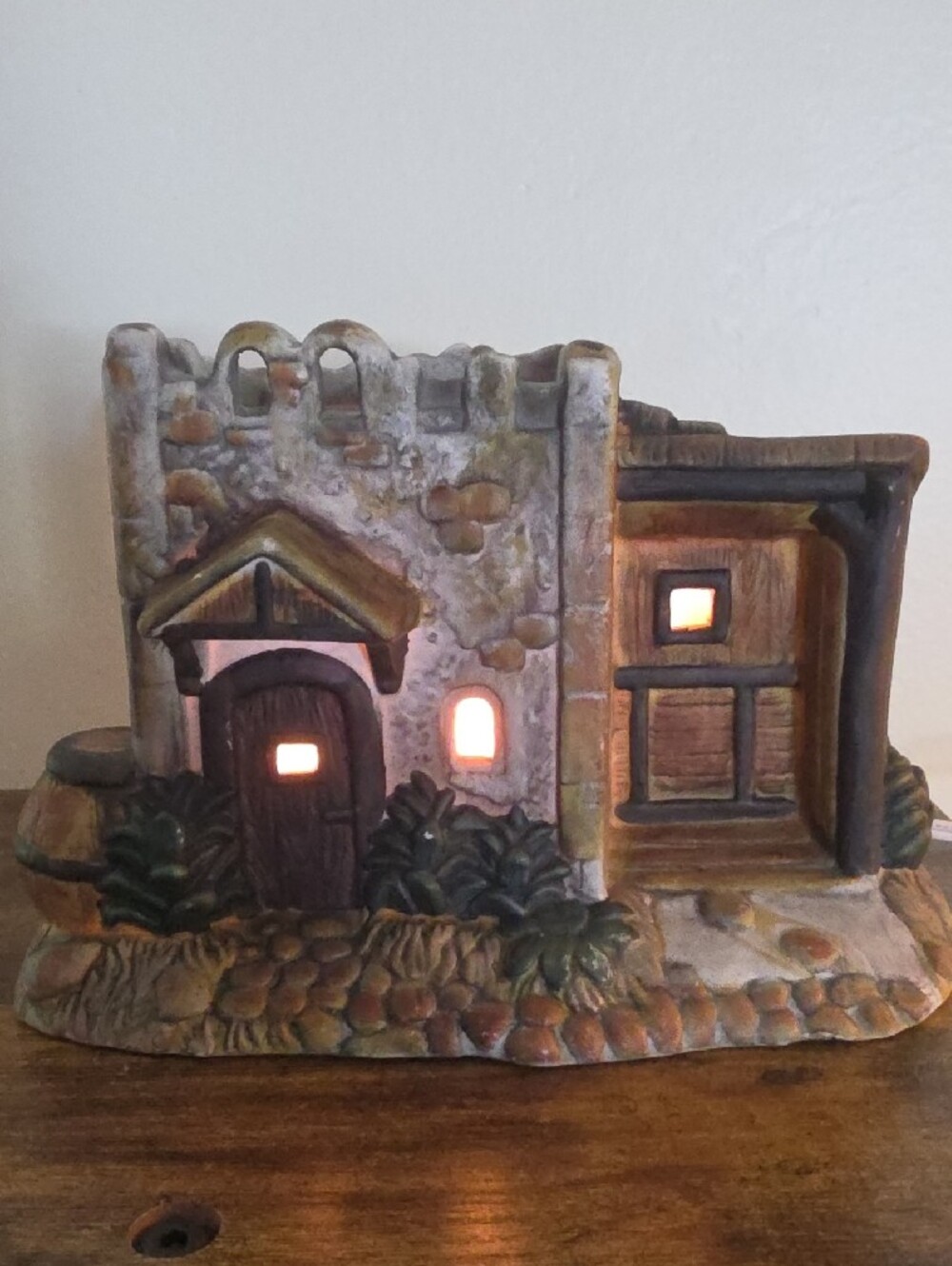 Vintage Ceramic Christmas Nativity Village Piece